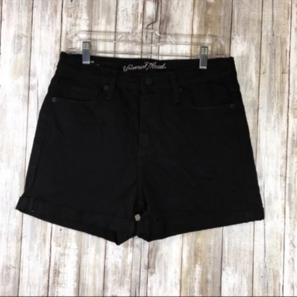 NWT Universal Thread Black High Rise Midi Shorts - Picture 1 of 6